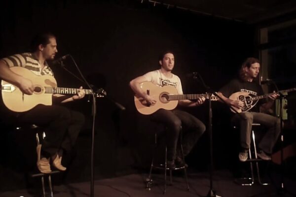 Rebeteke-Alana-pireotissa